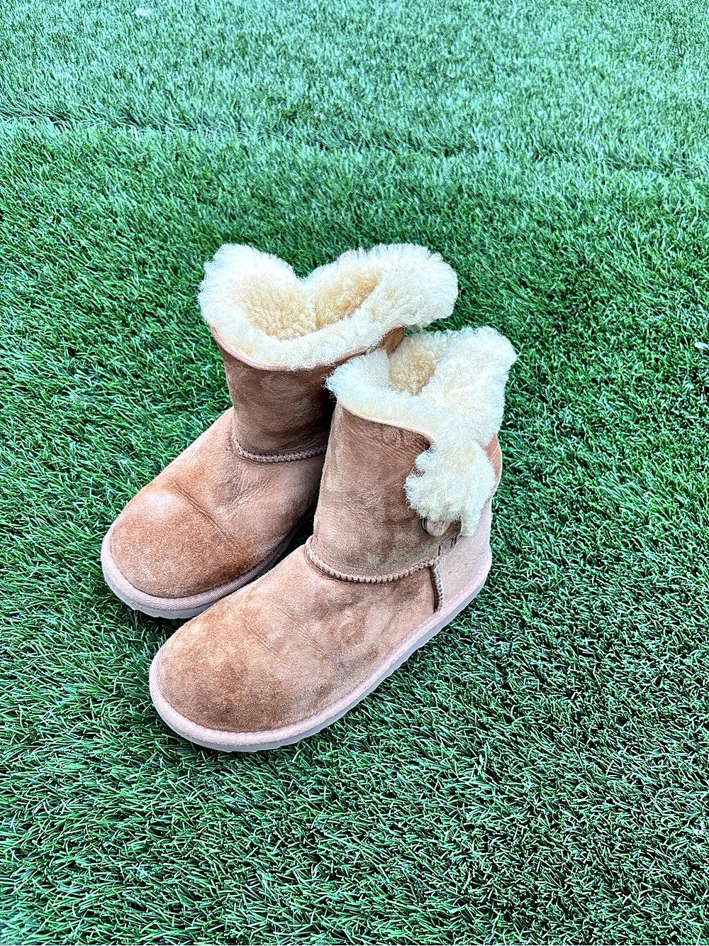 UGG Bailey Button Boot Suede Shearling Winter Boots in Brown